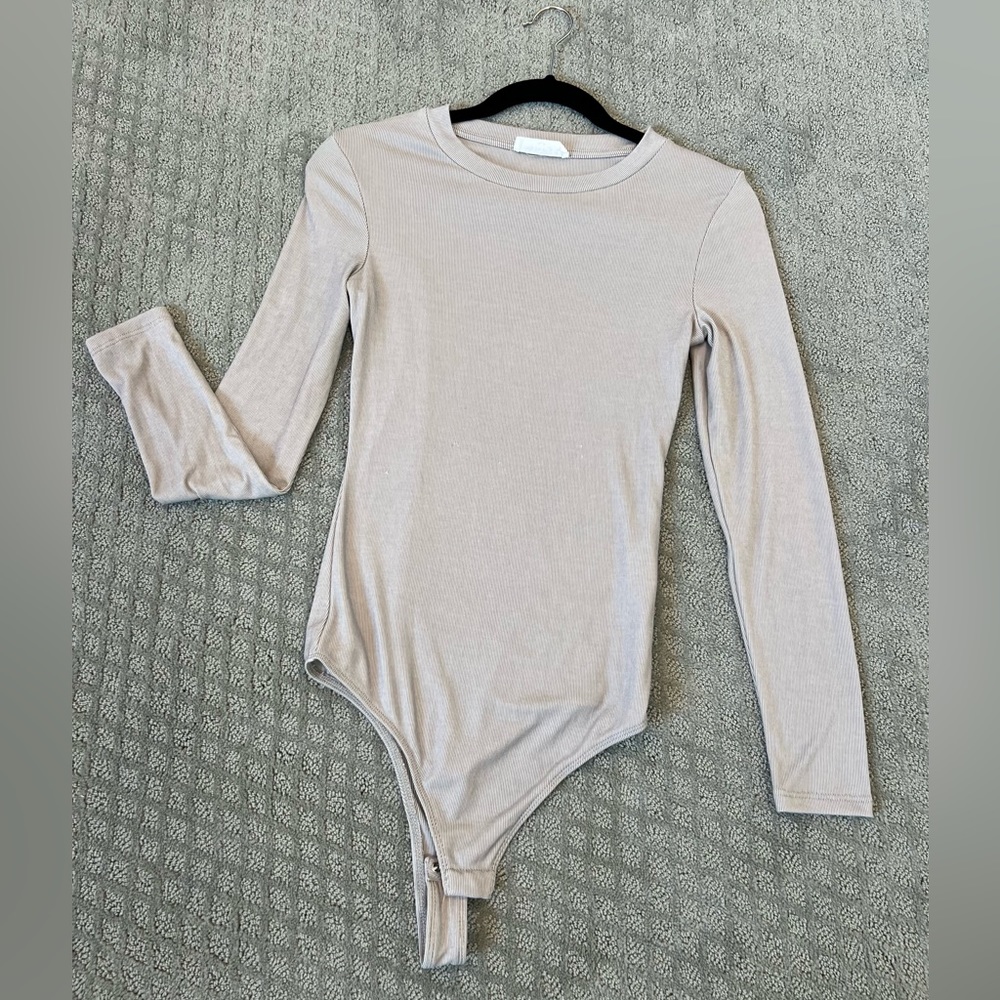 😍 Elodie brand long sleeve lightweight ladies top - Picture 2 of 3